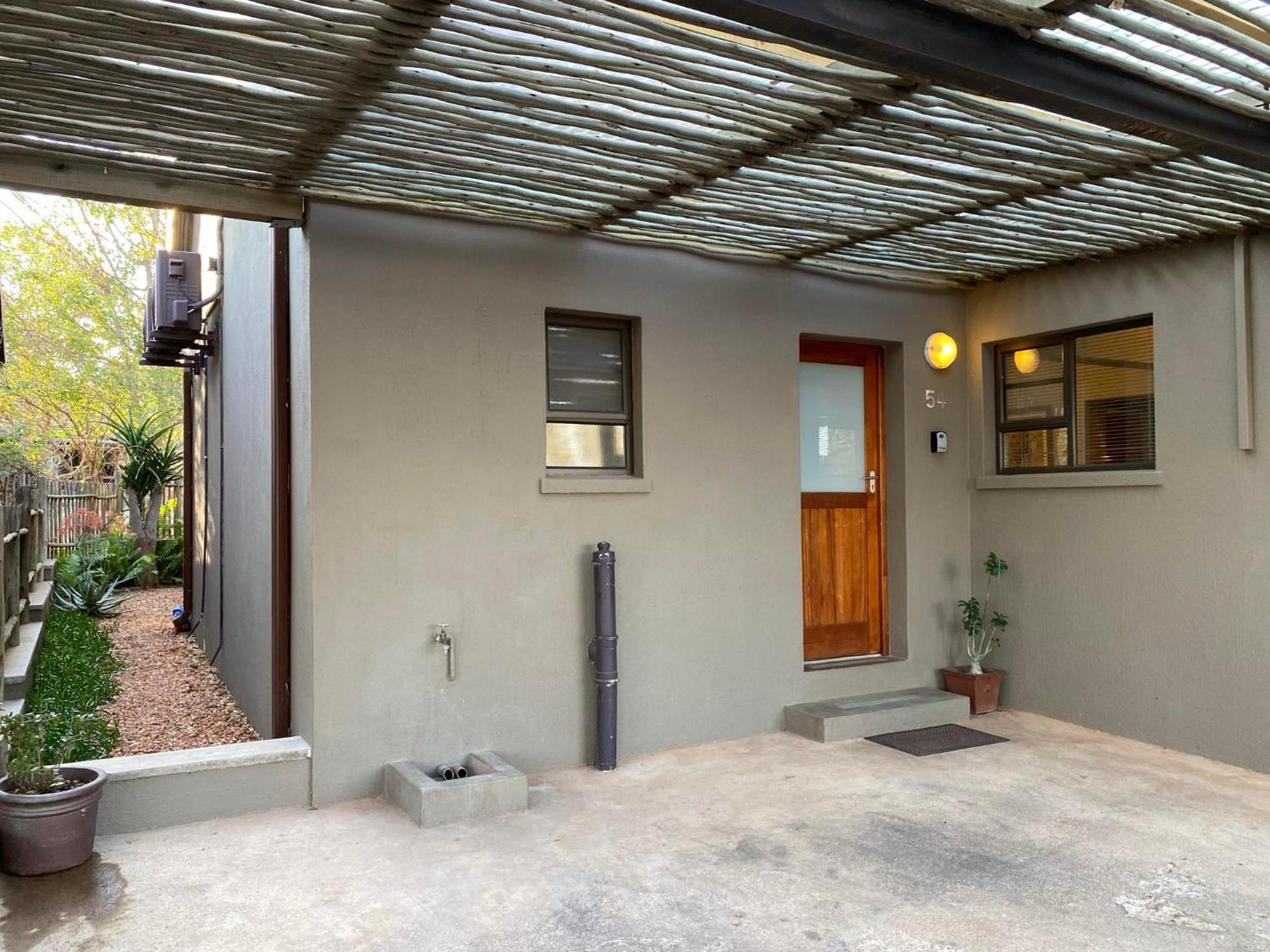 Lodge 54 Hoedspruit Exterior photo